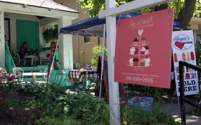 Life is Sweet – A Cupcake House