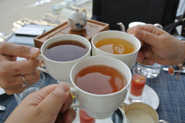London: Afternoon Tea at Shangri-La